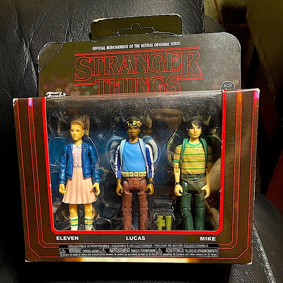 Stranger Things S1 3pack action figures Eleven, Lucas, Mike - Picture 1 of 3